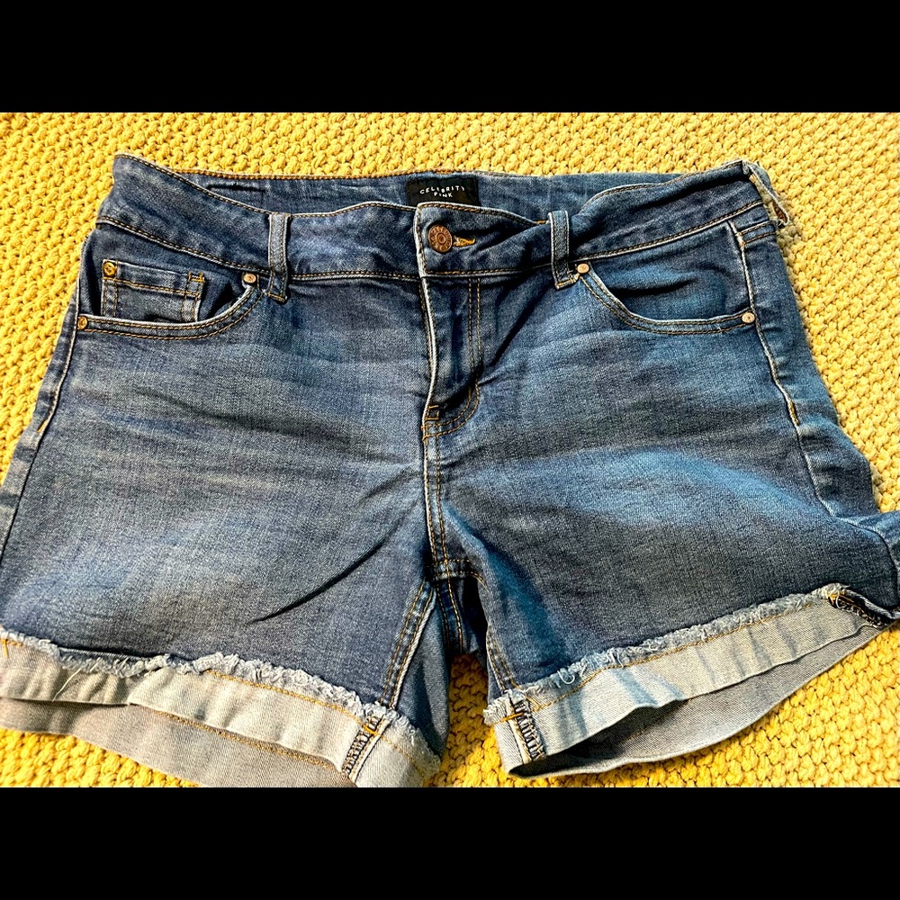 Jean shorts with side hem detail